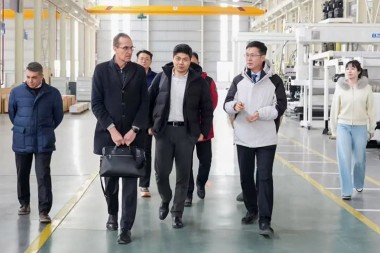 Kerjasama kanggo Pembangunan, Kolaborasi sacara Global – CEO Piovan Global Ngunjungi Jwell Machinery